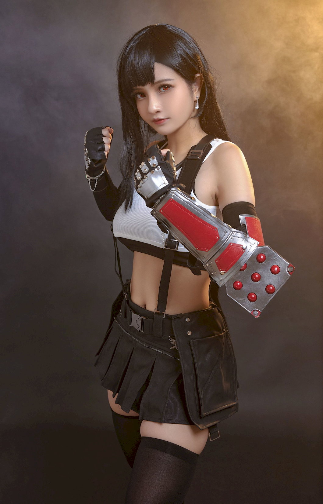 [Coserͼ] ƨԲŮ  ŮVol.Azami Tifa/15P P.1 