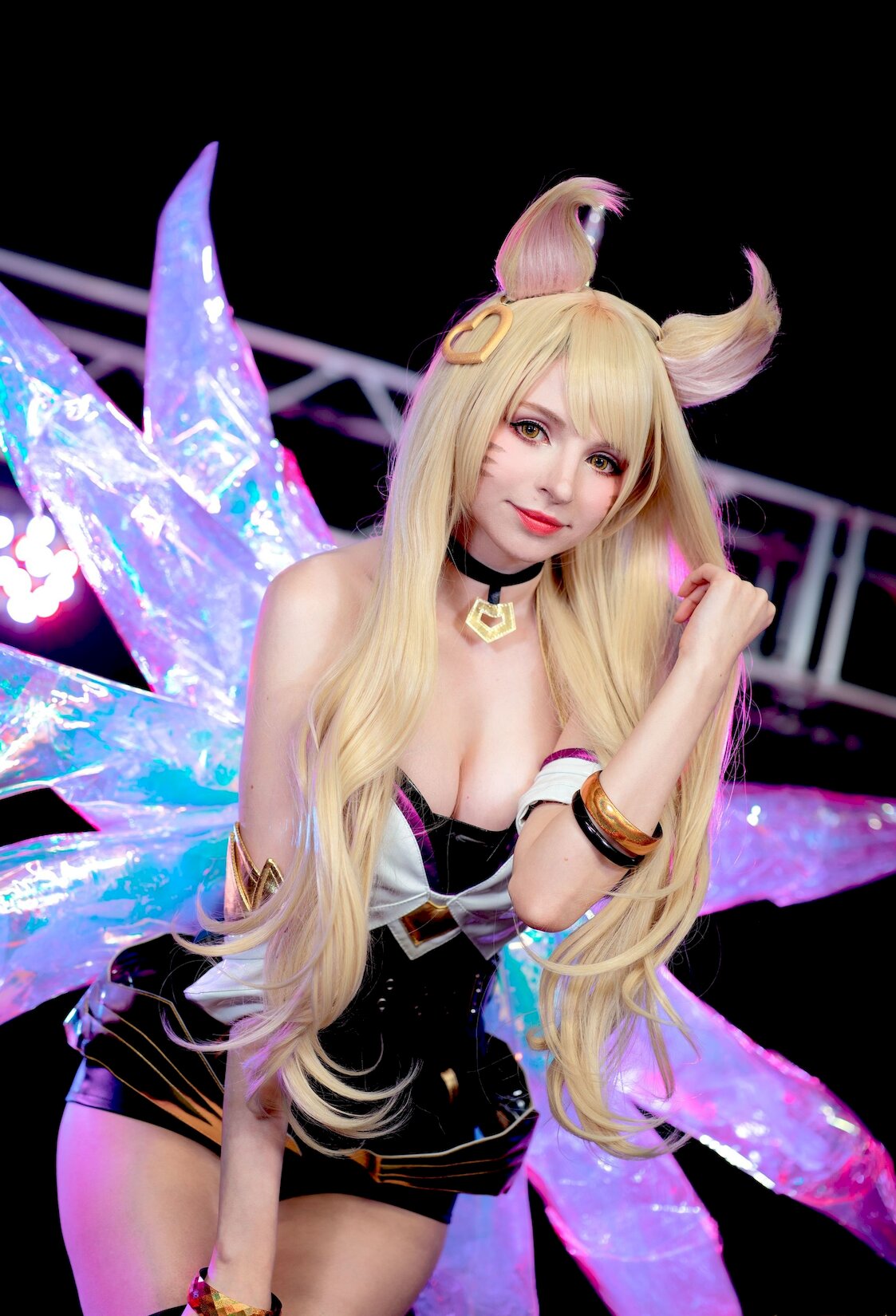 ͼ /142P Ahri[League  [Coserͼ] ѾͷVol.Peach ofegends] milkyPeachmilkyKDA ˿ P.1 