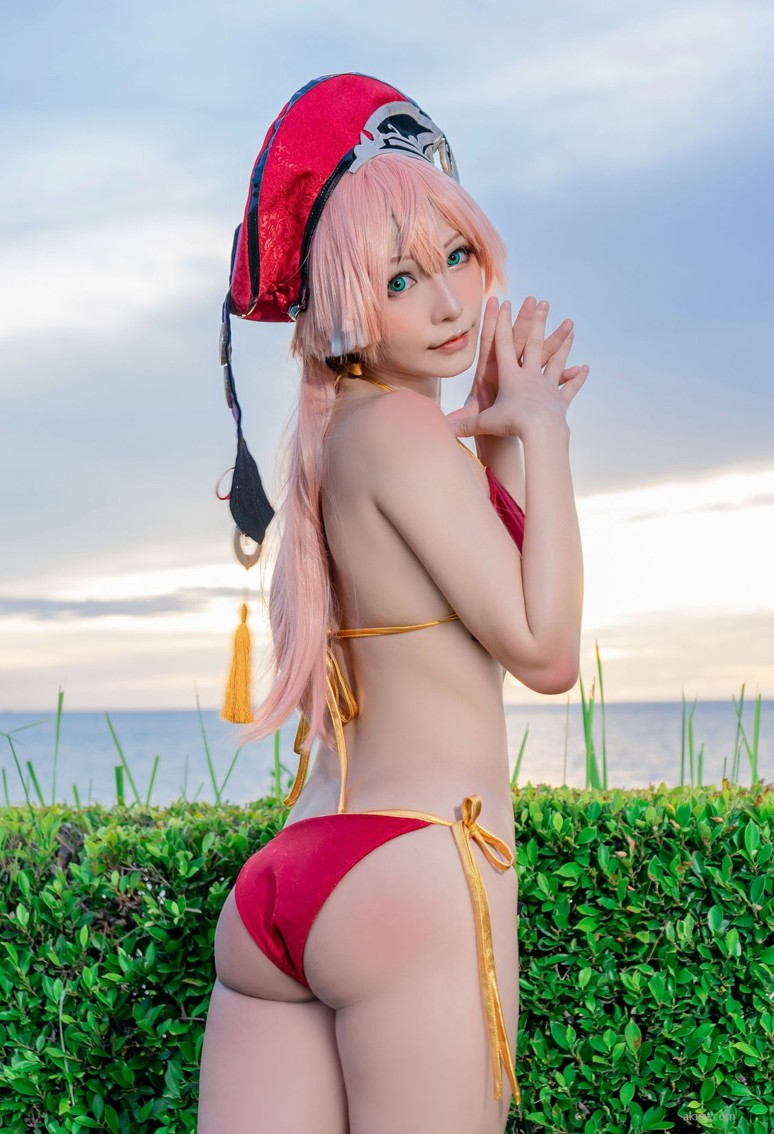 Yanfei Bikini Ʒͼ Cosplayer ͼLight P.3