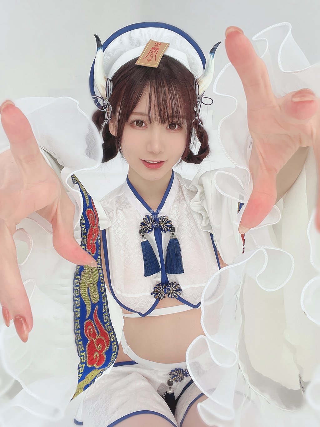 Coser (󤱤) 20224ºϼ 2 54P 040. Fantia P.7